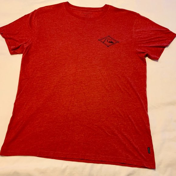 Quiksilver Premium Fit Men's Tee - Picture 2 of 5